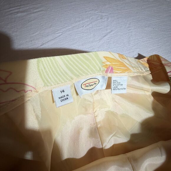Talbots Pants Women's Size 14 Yellow Silk Floral Lined High Waist Strait Leg - Picture 4 of 8